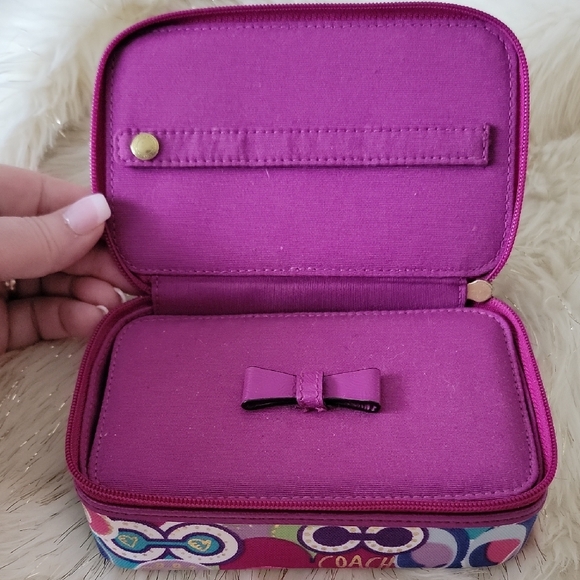 Coach Poppy Graffiti Travel Jeweley Accessory Case - Picture 2 of 12